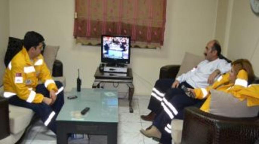 112 Ve 155 Ekipleri Yeni Yıla &Ccedil;alışarak Girdi