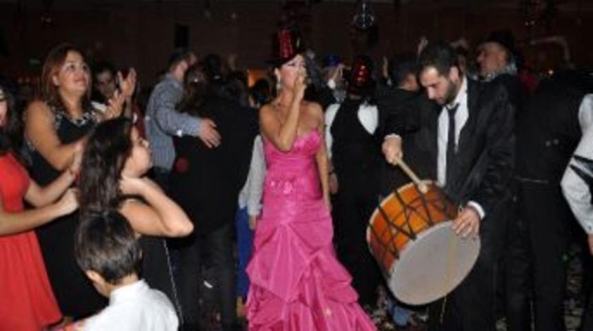 Abant&rsquo;ta Davullu Zurnalı Yılbaşı Kutlaması