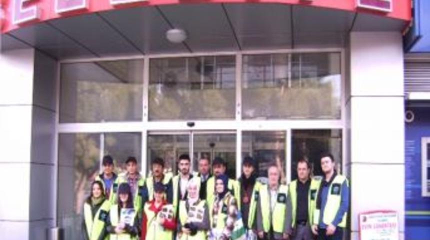 G&ouml;n&uuml;ll&uuml; &Ouml;ğrenciler Geri Kazanım Bilgilendirmesi Yaptı