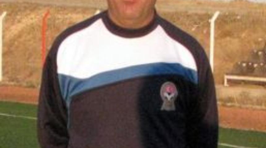 Sorgun Belediyespor Alt Yapı Antren&ouml;rl&uuml;ğ&uuml;ne Mehmet Demirbilek Getirildi