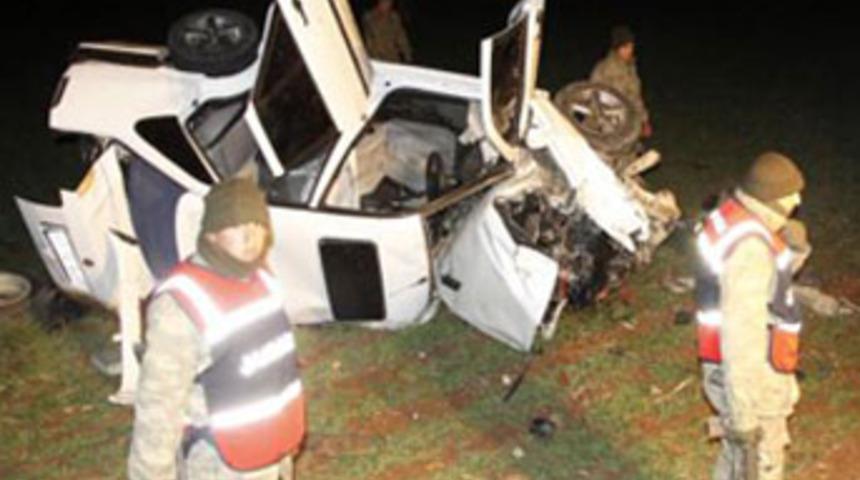 Şanlıurfa'da kaza; 1 &ouml;l&uuml;, 1 yaralı