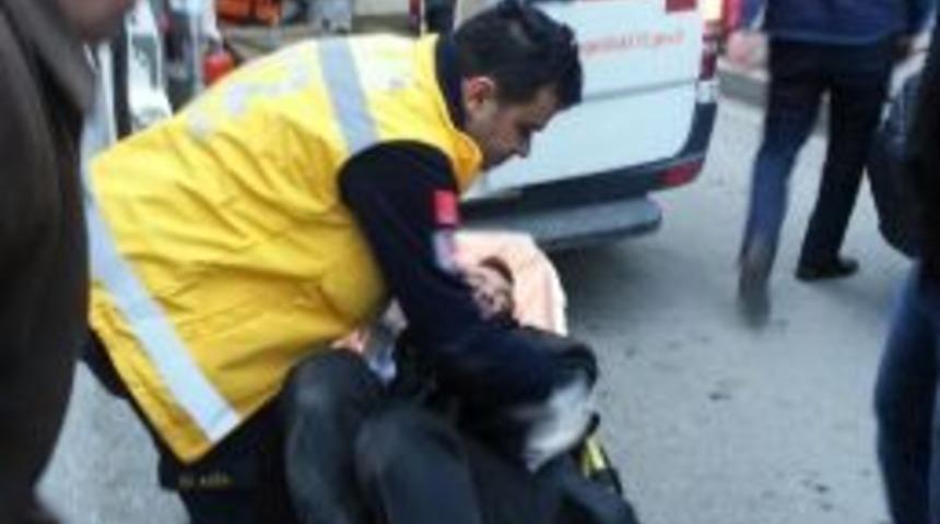 Alkol&uuml; Fazla Ka&ccedil;ırınca Yeni Yıla Sokakta Uyandı