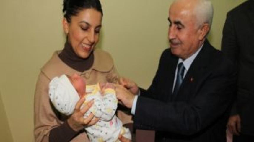 Giresun&rsquo;da Yeni Yıl Bebekleri