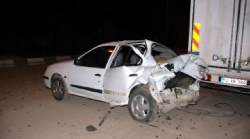 Kahta'da Aşırı Hız Ve Alkol Kaza Getirdi