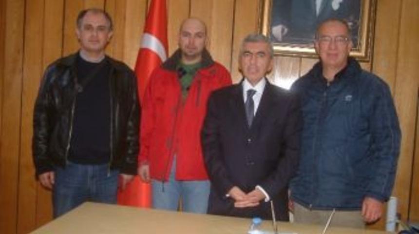 Burhaniye&rsquo;de Spora Kaymakam Desteği