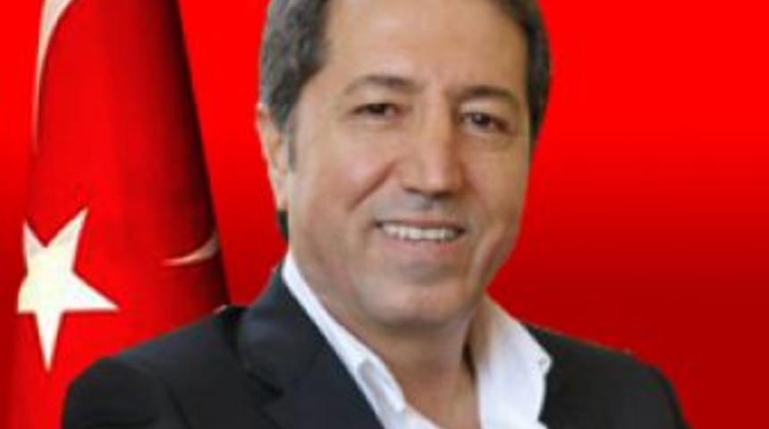 Y&uuml;cel Ceylan Mersin'in kurtuluşunu kutladı