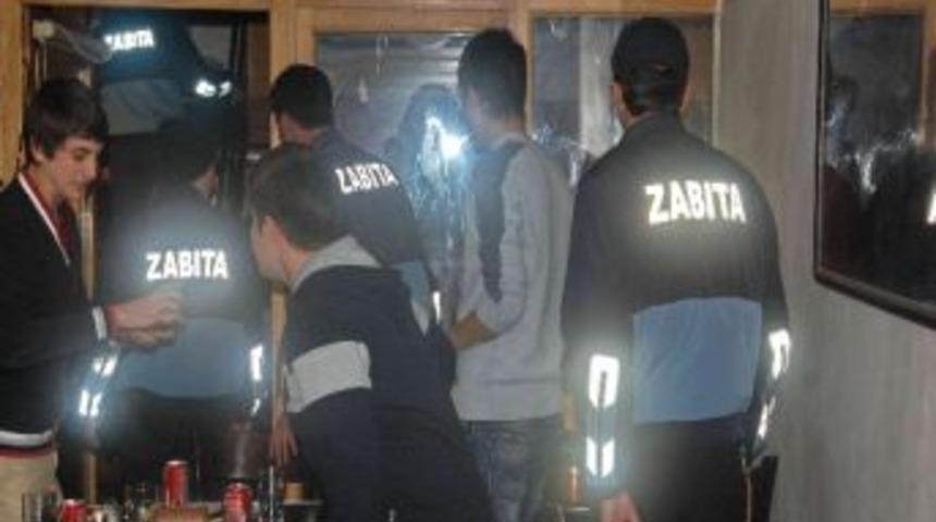 Simav&rsquo;da Zabıta Yılbaşında Sabaha Kadar &Ccedil;alıştı