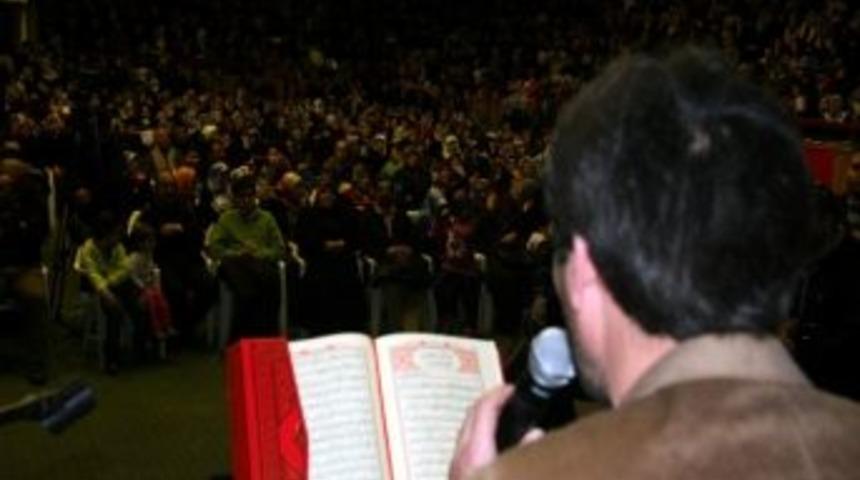 Mekke&rsquo;nin Fethi&rsquo;nin Bin 392. Yıld&ouml;n&uuml;m&uuml; Kutlandı