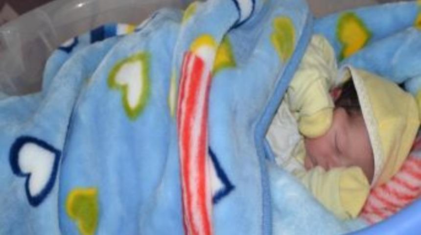 Turgutlu&rsquo;da Yeni Yılın İlk Bebeği