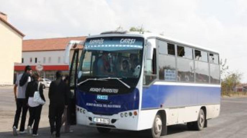 &Ouml;ğrenci Kimliği Ile Otob&uuml;se Binmeye &Ccedil;alışan 6 Kişi Yakalandı