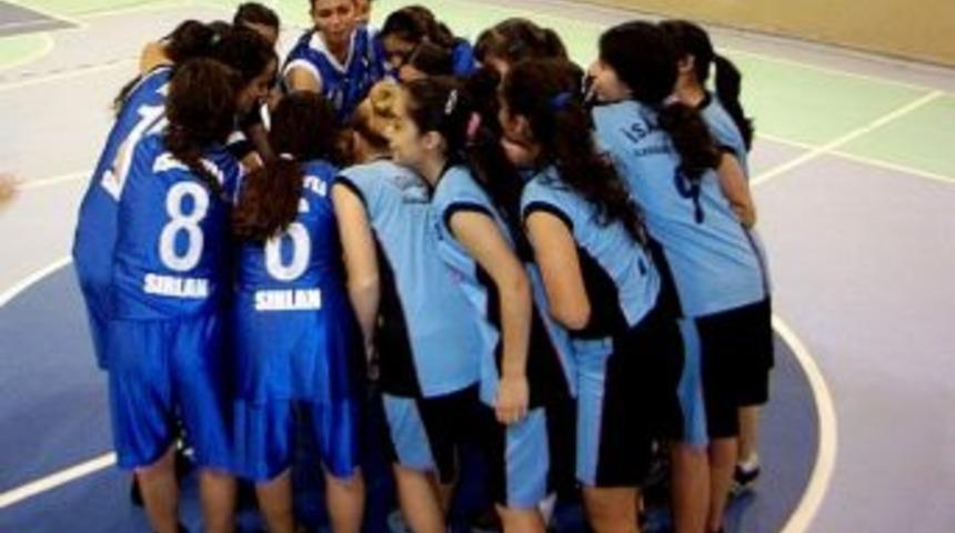 İsabeyli'de Basketbol Atağı