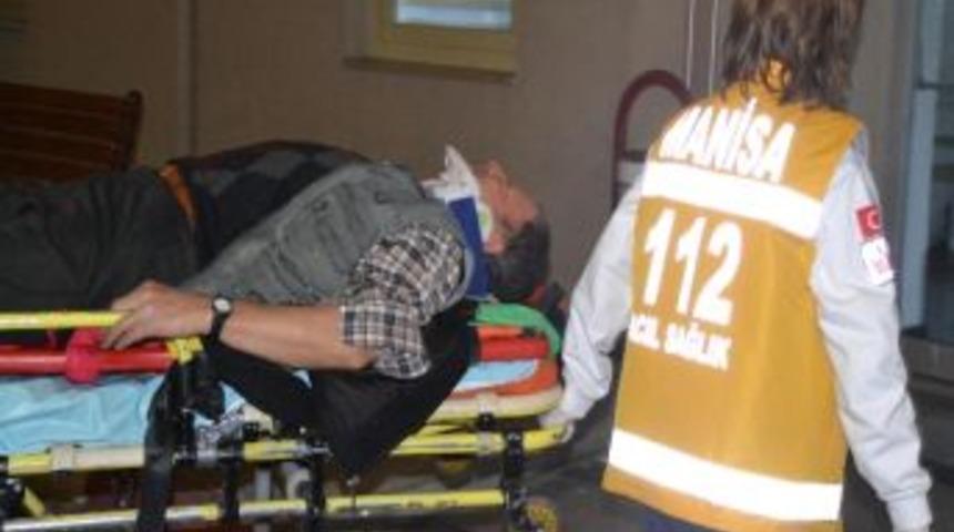 Otomobilin &Ccedil;arptığı G&ouml;rme Engelli Şahıs Yaralandı