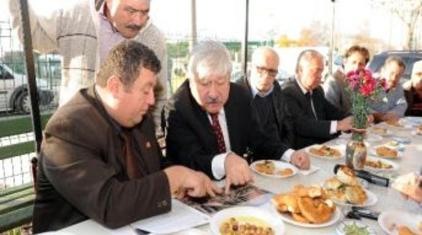 Başkan Akaydın&rsquo;dan Taksicilere 'şirketleşin' &Ouml;nerisi