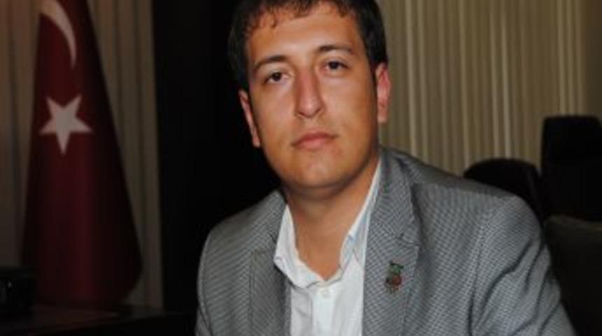 "Ailesinden Sevgi G&ouml;rmeyen &Ccedil;ocuklar Alkolle Daha Erken Yaşta Tanışıyor"