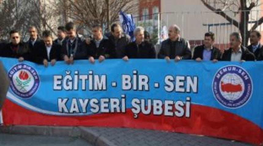 Eğitim-bir-sen Kılık Ve Kıyafet Yasaklarına Karşı Eylem Yaptı