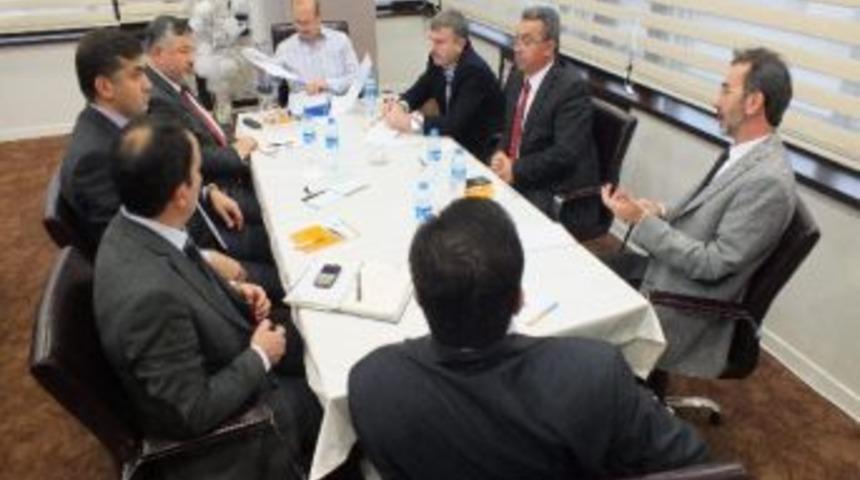 Ak Parti Yerel Y&ouml;netimler Koordinasyon Toplantısı Yapıldı