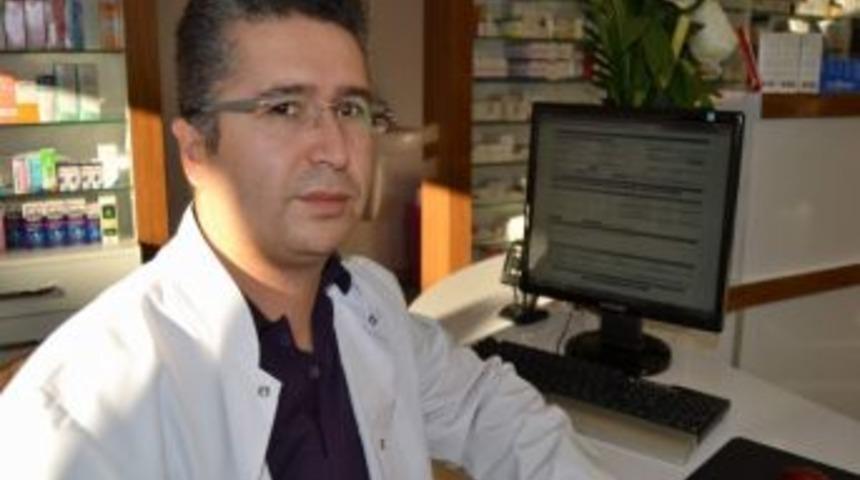 Eczacılar E-re&ccedil;ete Sistemini Destekliyor