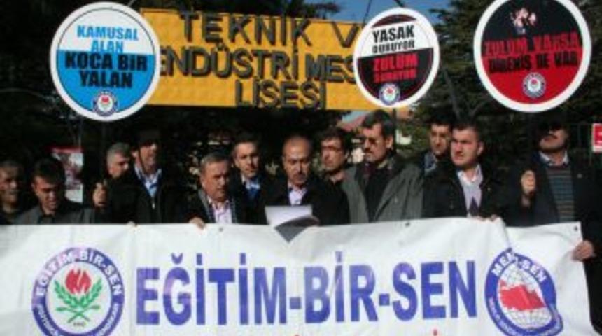 Nevşehir'de Eğitim Bir Sen &Uuml;yesi &Ouml;ğretmenler Derslere Sivil Kıyafetle Girdi