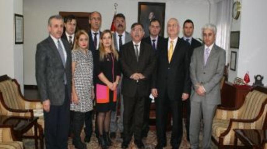 D&uuml;zce Tapu Ve Kadastro M&uuml;d&uuml;rl&uuml;kleri Kalitesini Tescilledi