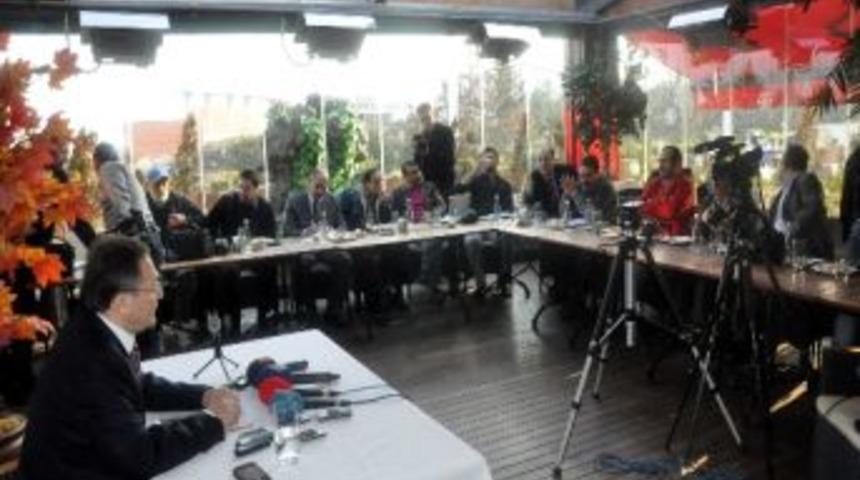 Edip Uğur Oda Başkanlarını Topa Tuttu