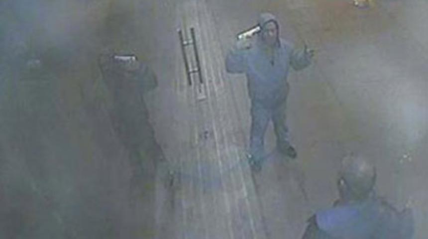 Ortağını &ouml;ld&uuml;r&uuml;p intihara kalkıştı