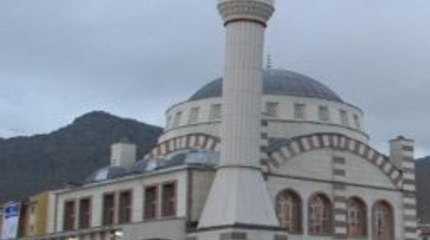 İbadete A&ccedil;ılan Toki Camilerine Din G&ouml;revlileri Atanıyor