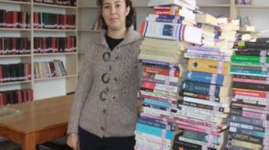 Saruhanlı&rsquo;da &Ouml;d&uuml;n&ccedil; Kitaba Rağbet &Ccedil;oğalıyor