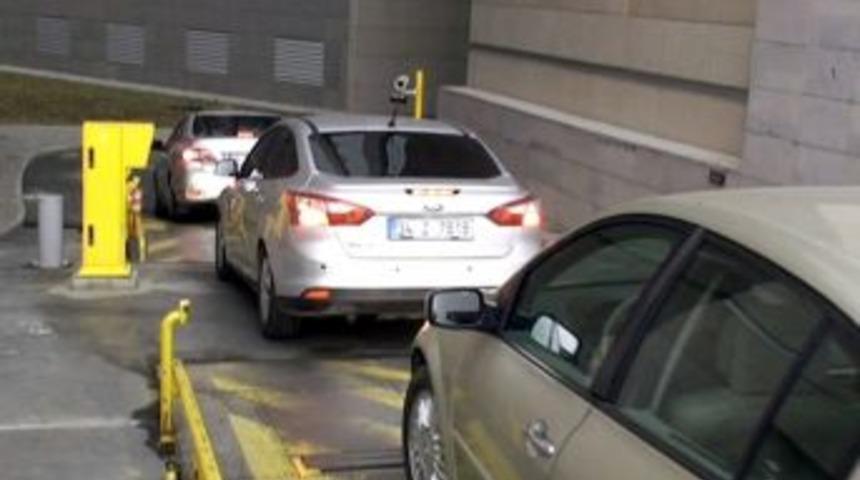 Karadayı Sağlık Kontrol&uuml; I&ccedil;in Adliyede