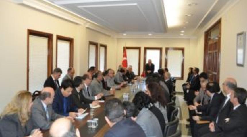 Hizmetlerde Koordinasyonu Masaya Yatırdılar