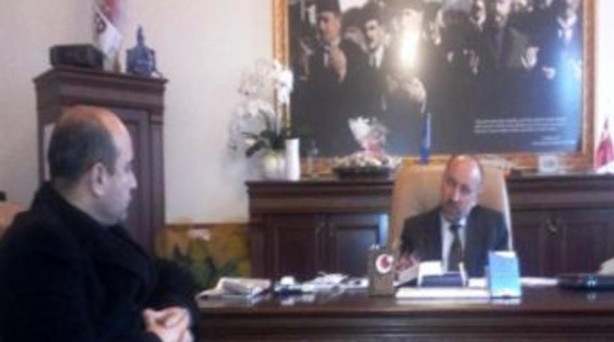 İl M&uuml;ft&uuml;s&uuml;&rsquo;ne Merhum Yazıcıoğlu&rsquo;nun Hayatını Anlatan Kitap