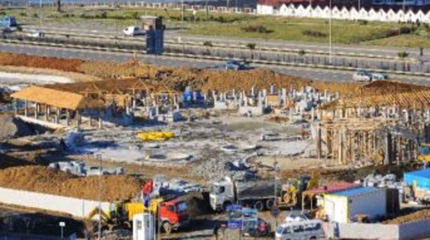 Eyof 2011 Spor Hatıra Parkının Yapımı S&uuml;r&uuml;yor