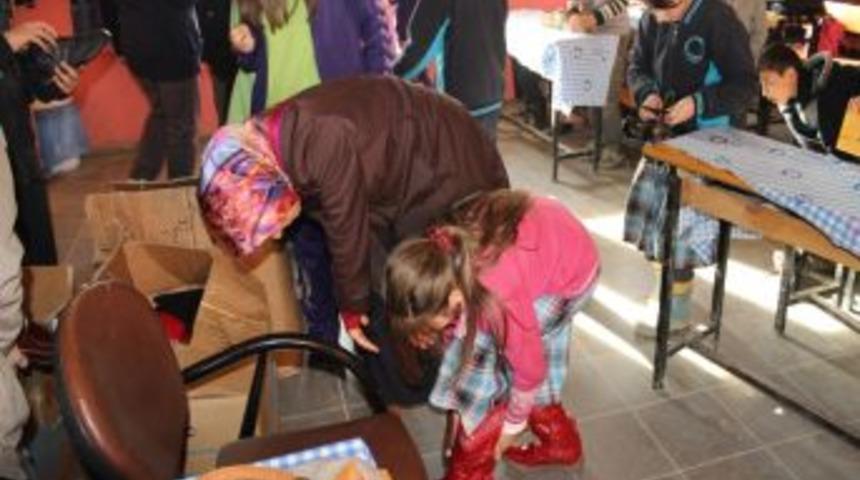 Feza Berk &Ouml;ğrencileri, Asarcık'taki Okulla Kardeşlik K&ouml;pr&uuml;s&uuml; Kurdu