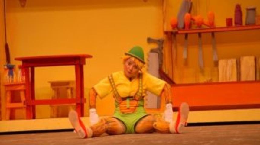 Mdob&rsquo;dan &Ccedil;ocuklara Yeni Yıl Armağanı