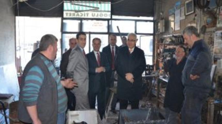 Vali &Ccedil;akır Yeni Yılın İlk G&uuml;nlerinde &Ccedil;ayeli&rsquo;nde