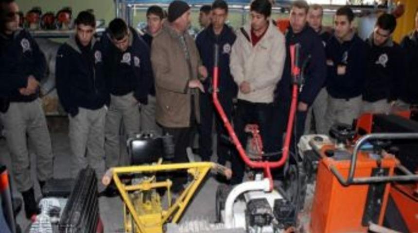 Afgan Polis Adaylarına Sivas Belediyesi&rsquo;nden Destek