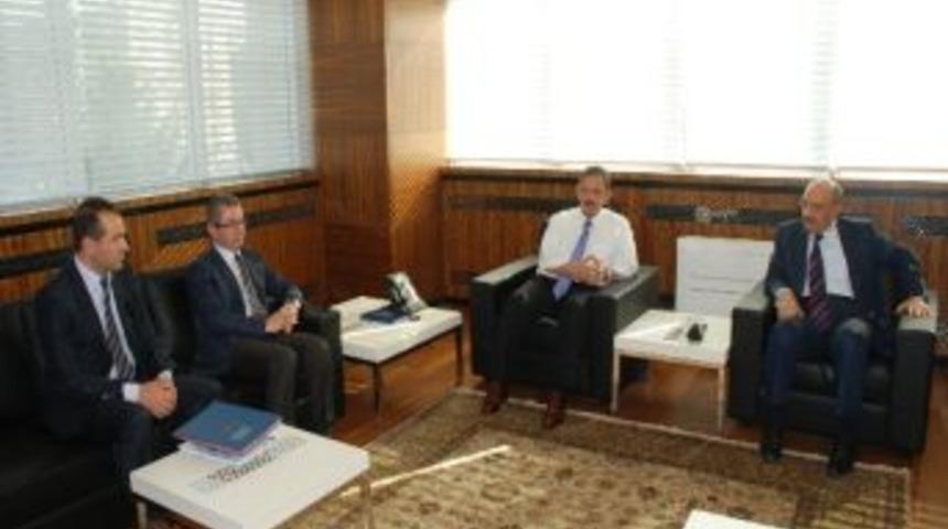 Hem Ziyaret Hem S&ouml;zleşme G&ouml;r&uuml;şmesi