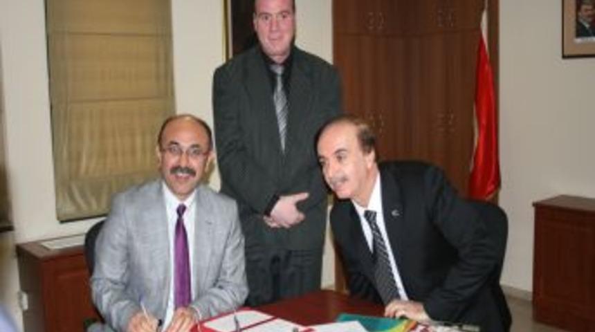 Protokol Imzalandı, Romanlar I&ccedil;in M&uuml;zik Akademisi Kuruluyor