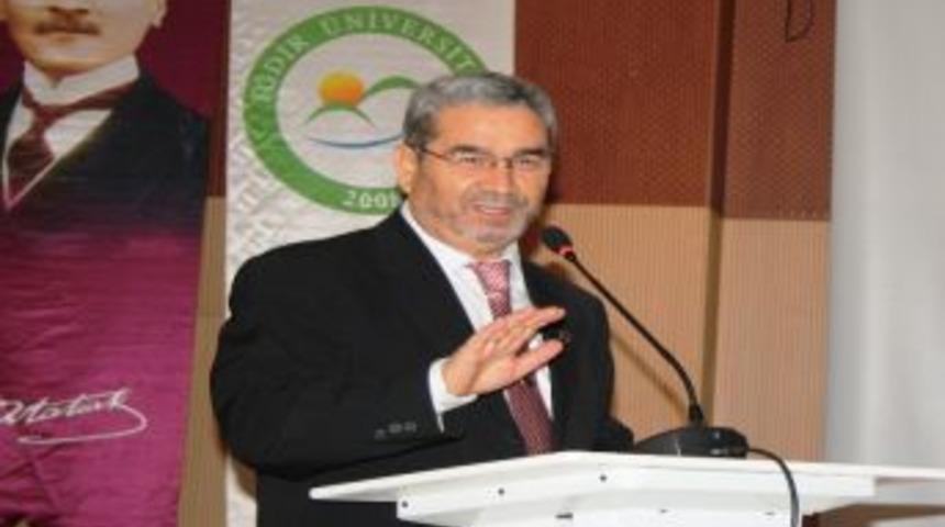 Iğdır&rsquo;da &ldquo;gen&ccedil;lik Ve Din&rdquo; Konulu Konferans