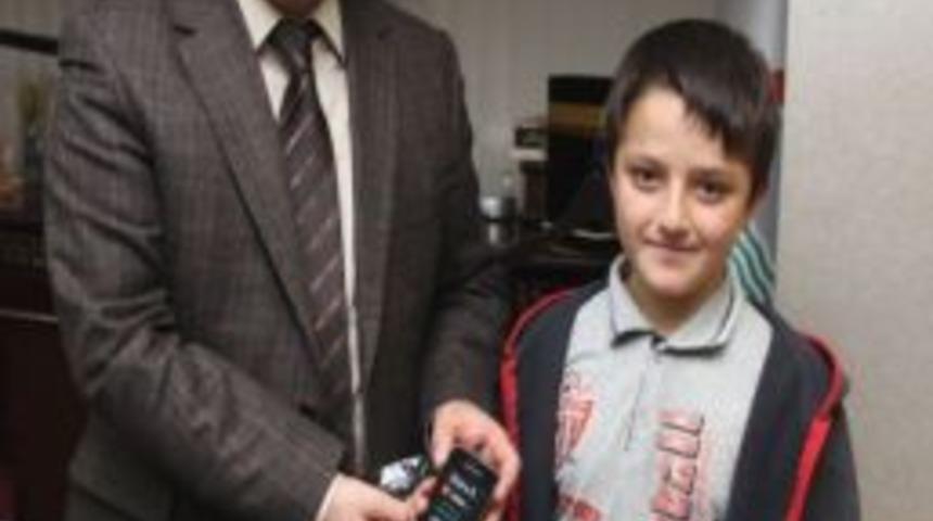 Başkan &Ouml;zdemir, Atacan&rsquo;ı Sevindirdi