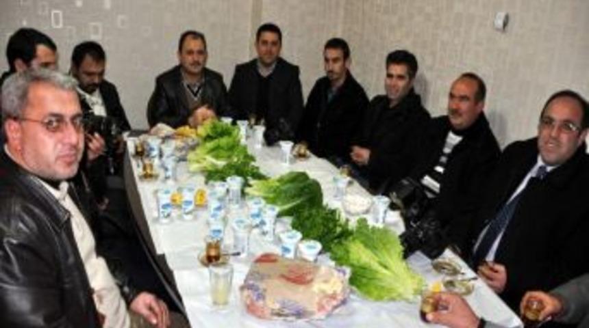 Suşehri Susiad Y&ouml;netimi Basın Mensuplarıyla Bir Araya Geldi