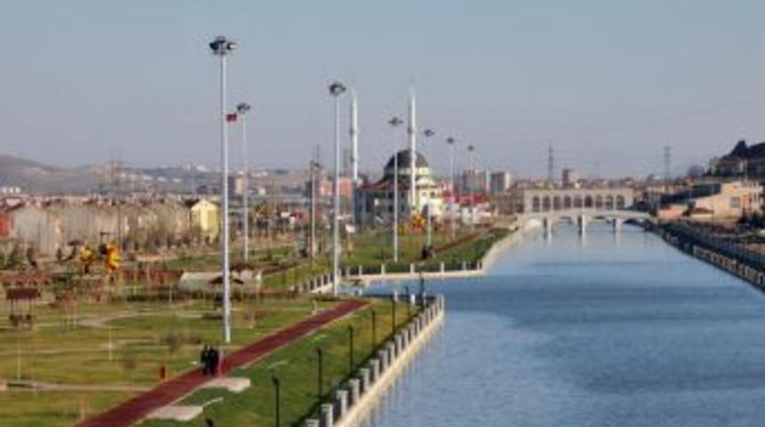 Afyonkarahisar Belediyesi, Akar&ccedil;ay&rsquo;a 400 Bin Liralık Gemi Alacak