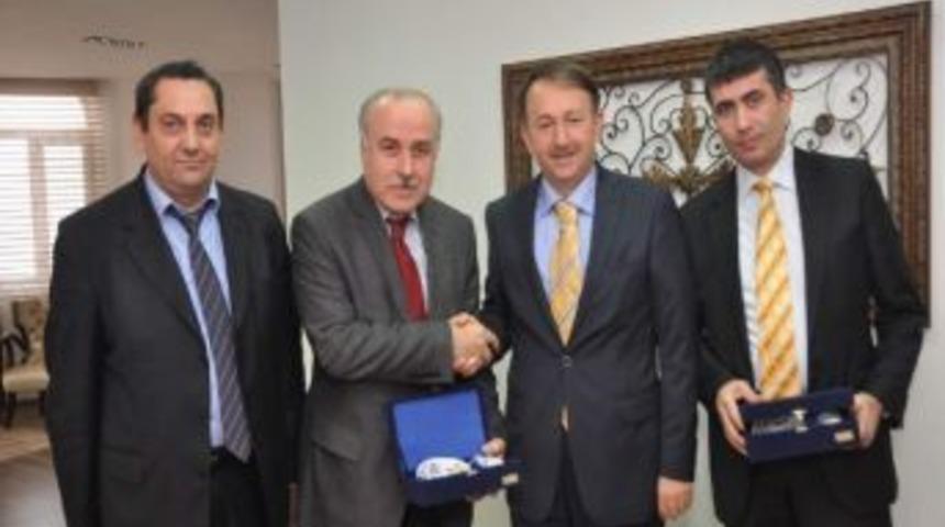 Başkan Karabalık Tcdd 1. B&ouml;lge M&uuml;d&uuml;r&uuml;n&uuml; Ağırladı