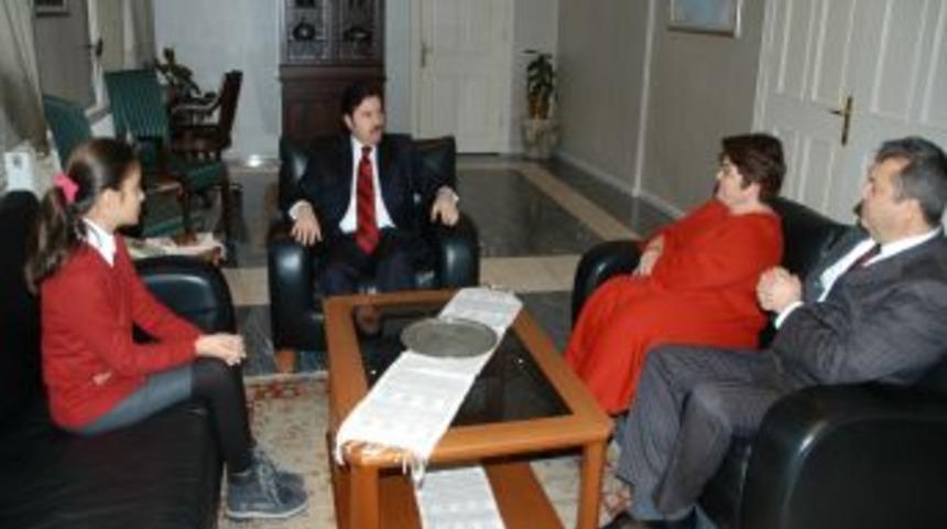 T&uuml;rkiye Okuma Şampiyonu &Ouml;ğrenci, Ilk Romanını Yazdı