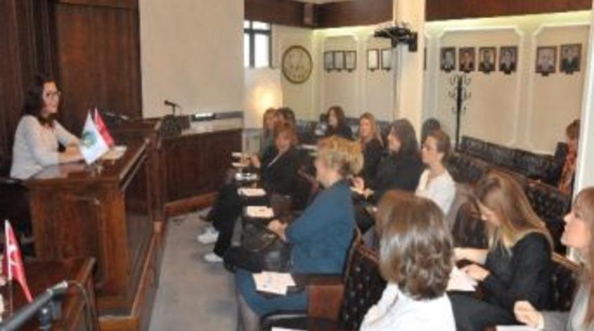 Kadın Girişimciler Başkanlarını Se&ccedil;ti