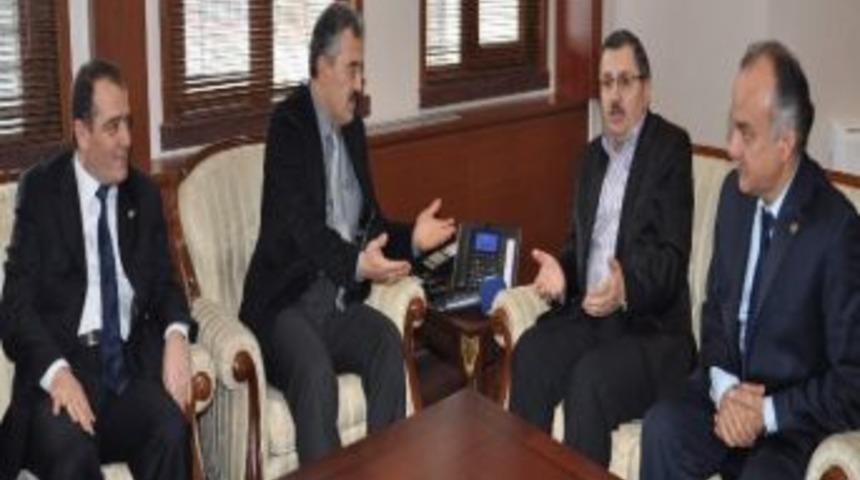 Memur-sen Genel Başkanı G&uuml;ndoğdu&rsquo;dan, Zonguldak Valisi Ayyıldız&rsquo;a Ziyaret