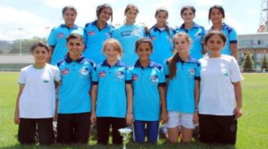 Osmangazi Belediyespor Başarıya Doymuyor
