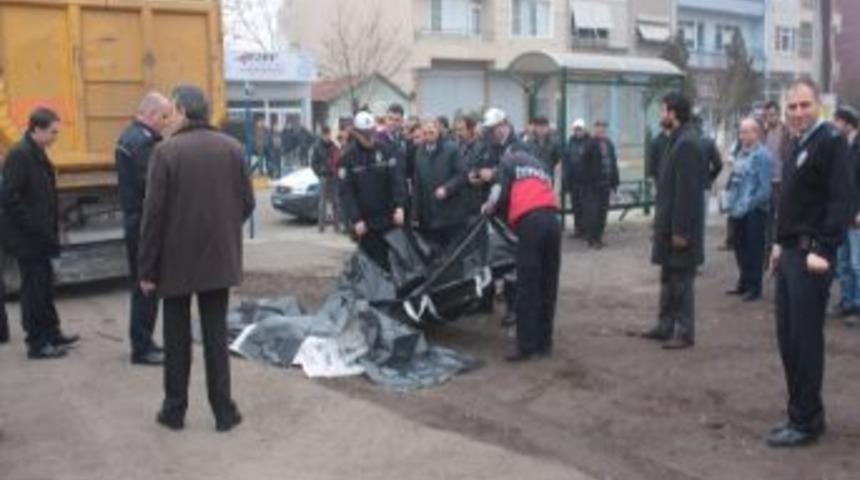 Kazayı Duydu Yardıma Geldi &Ouml;lenin Kendi Kızı Olduğunu G&ouml;r&uuml;nce Yıkıldı