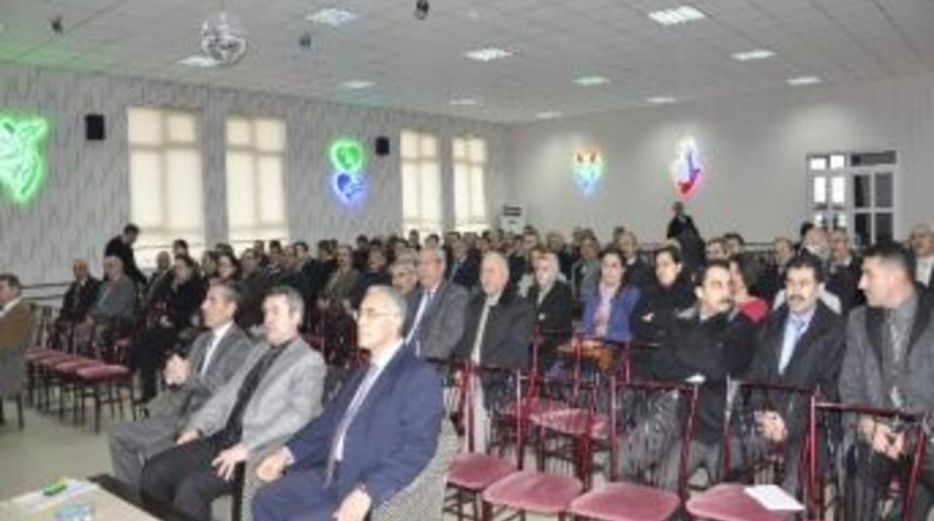 Akşehir&rsquo;de M&uuml;d&uuml;rlere Seminer