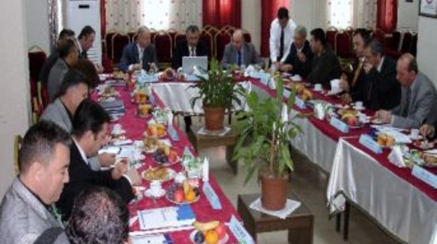 Vali Kenan &Ccedil;ift&ccedil;i: