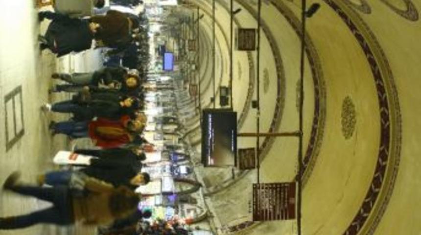 (&ouml;zel Haber) Yangınlar Ve Depremlerin Yıkamadığı &Ccedil;arşı 552 Yıldır Ayakta